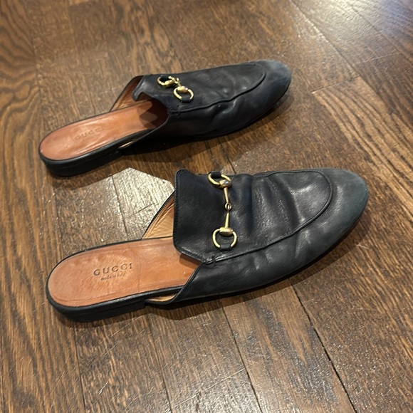 Gucci Princetown Mule - Picture 5 of 9